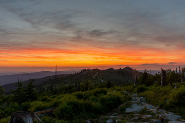 Obraz premium Sonnenuntergang im Bayerischen Wald
