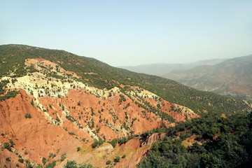 Fototapeta na wymiar Mountain landscape on the road from Marrakesh to Ouarzazate.