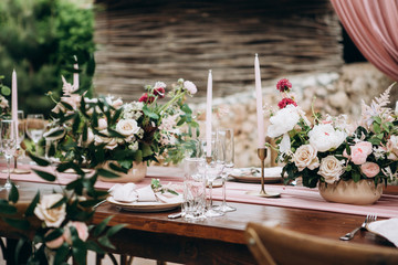 Rustic style wedding table decoration and floristics design