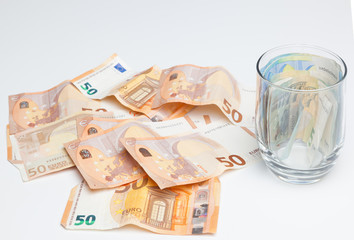 Dinero en billetes de Euro, útil para la compra de bienes de equipo, para ir de compras al...