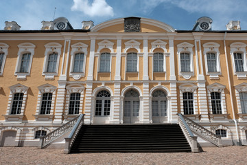 Fototapeta na wymiar Rundale Imperial Palace in Latvia in summer