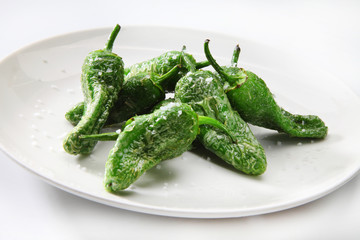 green peppers padrón 