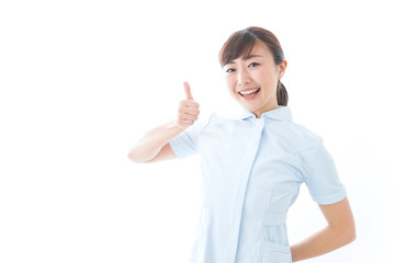 OKを示す若い看護師