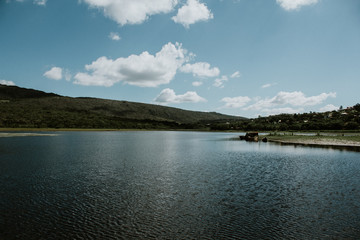 Obraz premium lake and montains