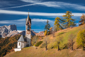 Dolomiten in october autumn 2018 landscape dolomiti