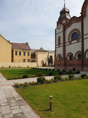 Eingang zur Synagoge in Subotica - Vojvodina - Serbien  - obrazy, fototapety, plakaty