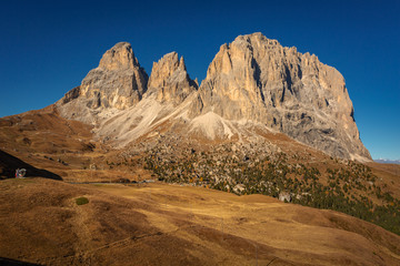 Dolomiten in autumn october 2018 landscape mountains light photography