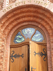 Eingang zur Synagoge in Subotica - Vojvodina - Serbien - obrazy, fototapety, plakaty