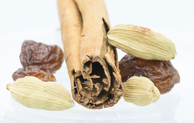 Escribir para añadir, dejar en blanco para borrar