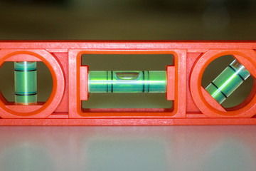 Leveling tool 