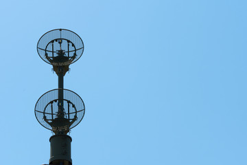 パラボラアンテナ