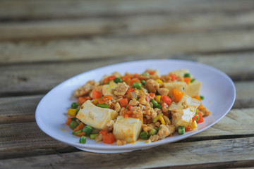 rice with chicken and vegetables