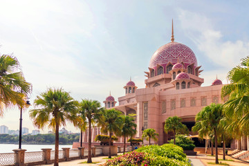 Putra Mosque faces the scenic Putrajaya Lake. It is one of the most visited landmarks in Putrajaya, Malaysia. 