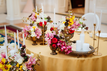 wedding cake with flowers