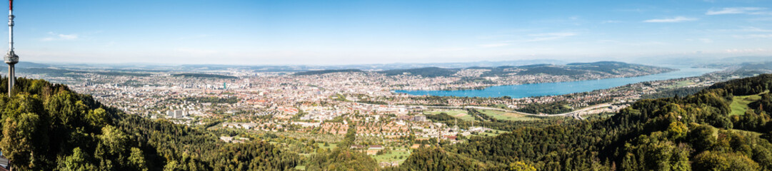 Fototapeta premium Panorama der Stadt Zürich mit Zürichsee, Schweiz, Europa