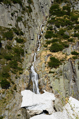 Sturzbach in der Schöllenenschlucht, bei Andermatt, Uri, Schweiz