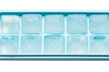 Plastic ice cube tray with frost
