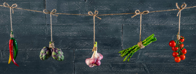 panorama of fresh vegetables and spices © Andreas Fischer