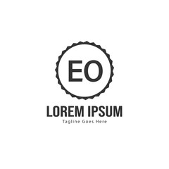 Obraz premium Initial EO logo template with modern frame. Minimalist EO letter logo vector illustration
