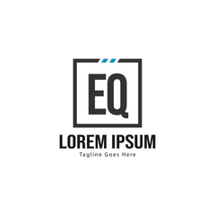 Obraz premium Initial EQ logo template with modern frame. Minimalist EQ letter logo vector illustration