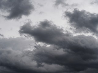 Obraz premium 不吉な曇り空