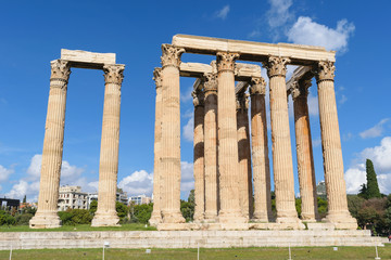 Fototapeta premium Temple of Olympian Zeus in Athens, Greece