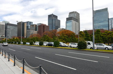 Obraz premium City scape of road with car and building in Japan