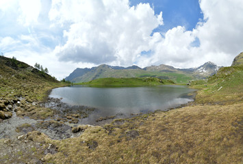 Obraz premium Lake Literan, in the Aosta Valley.