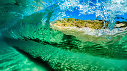 Snorkeling Wave Surf
