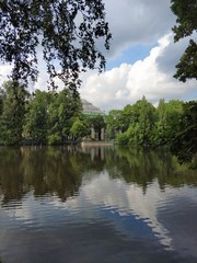 Obraz premium the charm and beauty of the city park