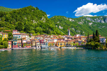 Fototapeta na wymiar Varenna old town on Lake Como with the mountains in the background, Lombardy, Italy, Europe