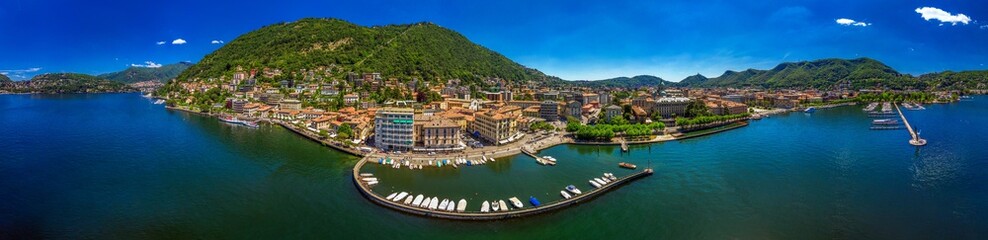 Fototapeta na wymiar Como town on the Lake Como surrounded by mountains in the Italian region Lombardy, Italy, Europe