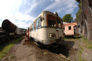 alte Züge und Eisenbahn