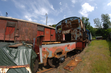 alte Züge und Eisenbahn