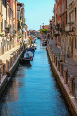 Fototapeta na wymiar The picturesque and calm neighborhood of Dorsoduro, Venice 