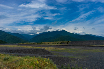 Obraz premium Caucasus mountain range close to Kvareli