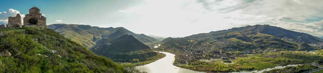 Fototapeta na wymiar panorama with river through mzcheta and Dschwari