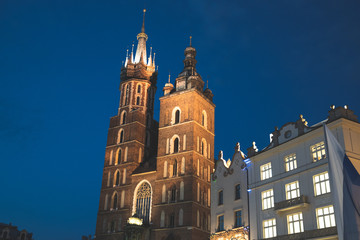 Fototapeta na wymiar Night, Mariacki Church, Krakow, Poland, Europe