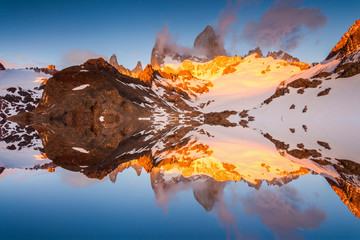 Fitz Roy-berg bij zonsopgang, Patagonië, Argentinië
