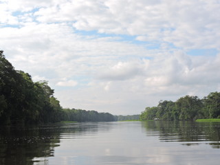 Tortuguero Flußlandschaft