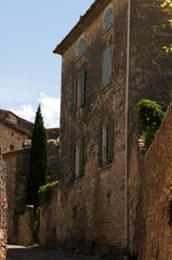 Une maison de Montclus
