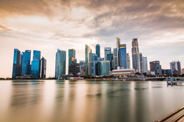 Fototapeta premium Skyscrapers in downtown Singapore
