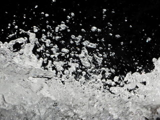 水しぶき、滝
