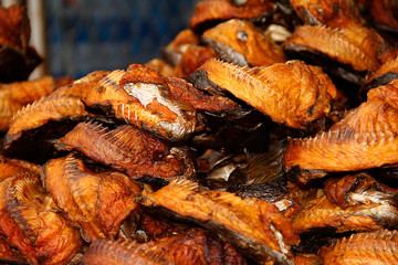 Lebensmittel auf Strassenmarkt in Thailand