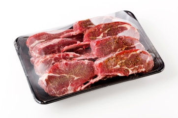 ラムチョップ（生肉）パック詰め