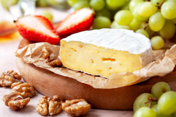 Camembert with grapes and walnuts