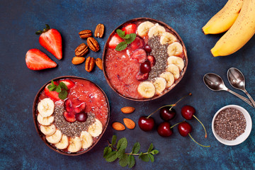 healthy breakfast smoothie bowl