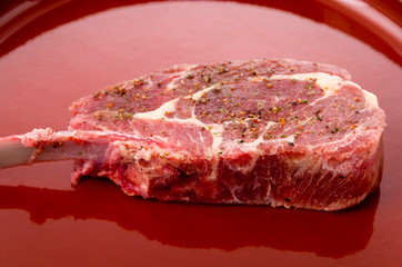 ラムチョップ（生肉）