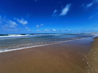 Obraz premium summer sun beach france atlantic bretagne