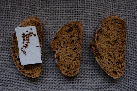 AromAromatic, healthy, fresh bread for breakfast.atic, healthy, fresh bread for breakfast.